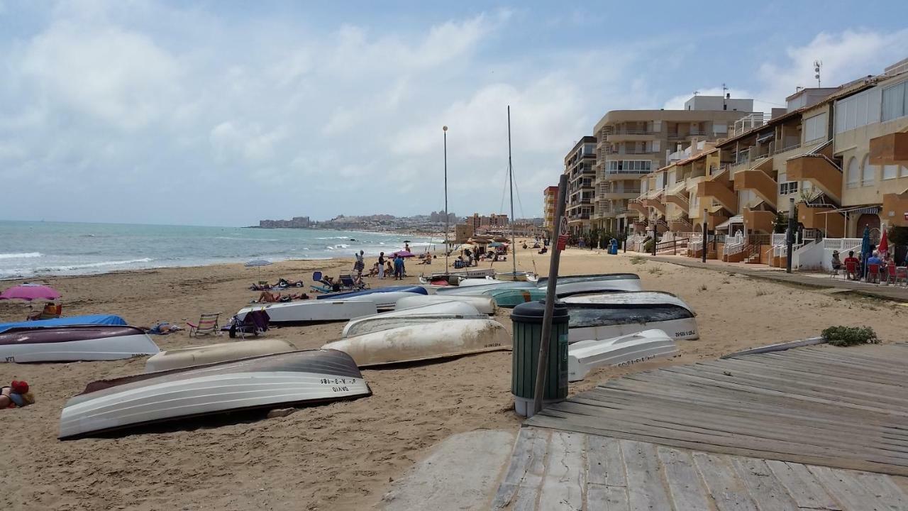 Urbanizacion Puerto Romano - Playa لا ماتا المظهر الخارجي الصورة