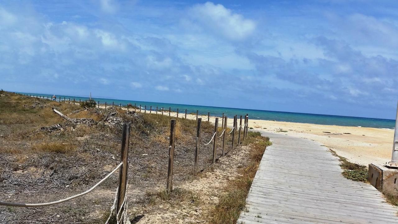 Urbanizacion Puerto Romano - Playa لا ماتا المظهر الخارجي الصورة