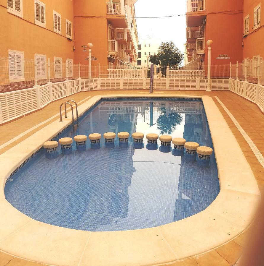 Urbanizacion Puerto Romano - Playa لا ماتا المظهر الخارجي الصورة